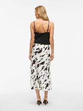Vila Ellette High Waisted Midi Skirt- Birch